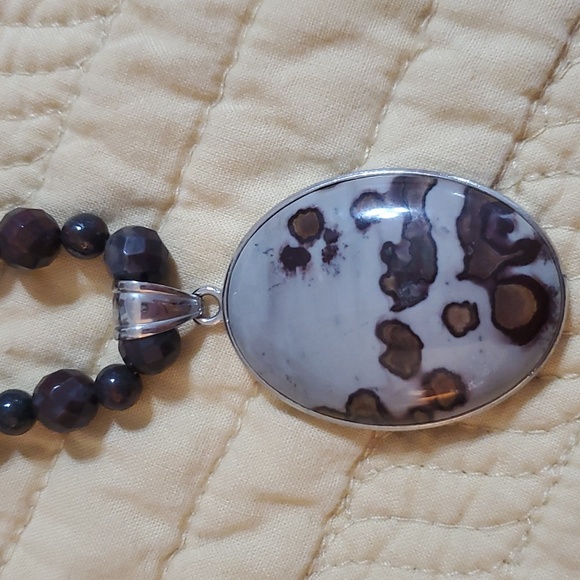 Necklace Bundle - Picture 4 of 5